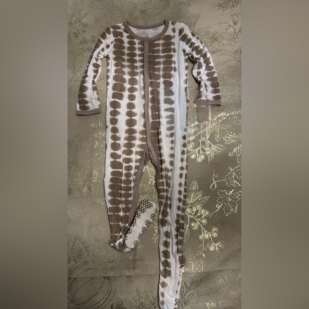 Kyte BABY Khaki riptide snap footie